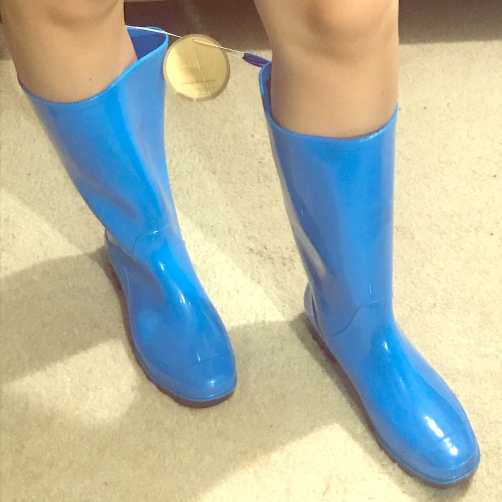 Brand New Rainboots!